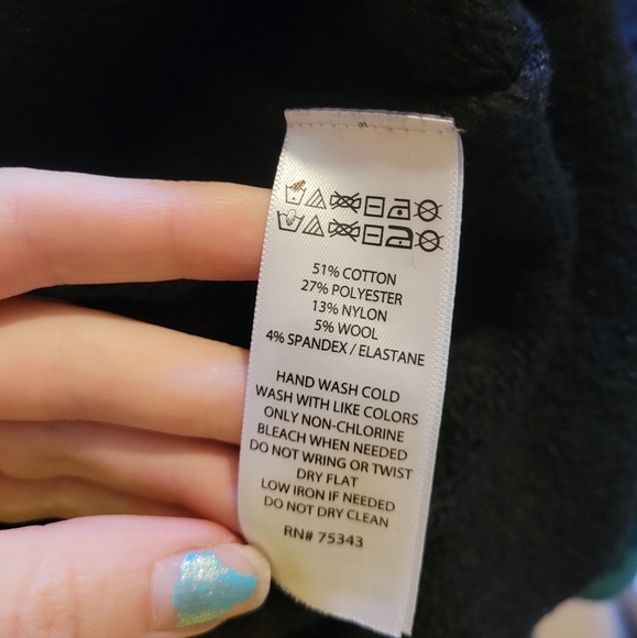 Back long sweater - Picture 4 of 7